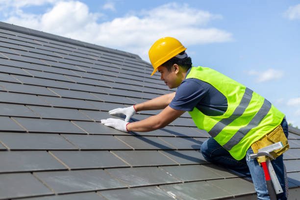Best Residential Roofing Contractor  in Lliams Bay, WI